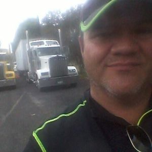 Meet your Posher, Cesar